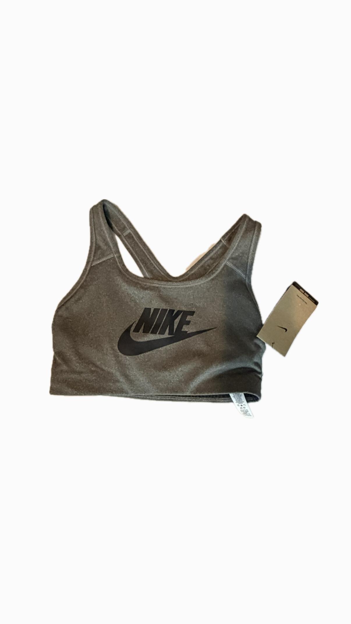 Top deportivo gris (Nike)
